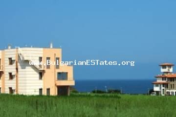 "Marine Gardens" - a set of 3-storey villas