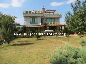 Продава се луксозна къща в село Твърдица, община Бургас.