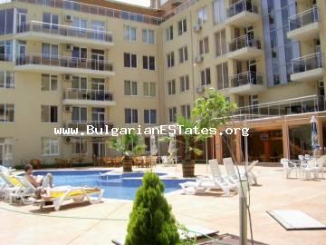Huge two-bedroom apartment is for sale in the complex of Balkan Briz 1, in the famous sea resort of Sunny beach, Bulgaria.
