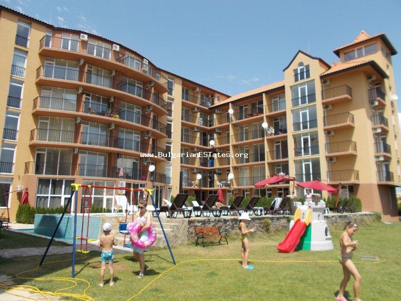 A large studio is offered for sale on beneficial terms in the new vacation complex Sunny View South in the Sunny Beach resort for only 18,800 Euro.