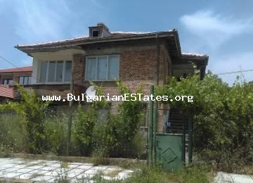 For sale is a large two-storey house in the mountains of Strandzha, 11 km from the town of Primorsko.