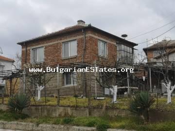 TOP OFFER!!! A massive house is for sale in Strandza mountains, village of Yasna Polyana, only 10 km away from the town of Primorsko and the sea.