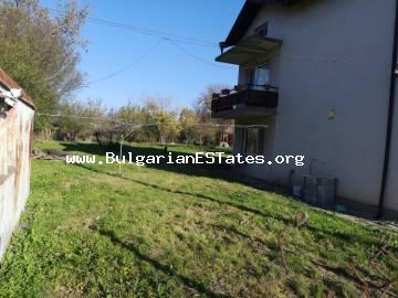 Нова къща за продажба в село Светлина, само на 35 км от град Бургас и морето.