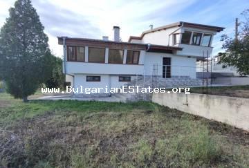 Предлага се за продажба нова къща в село Детелина, само на 10 км от морето и 26 км от град Варна, България!!!