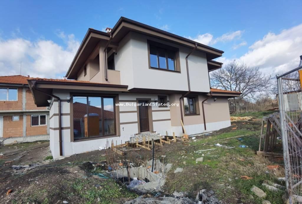 Sale of a new house in the village of Polski Izvor, only 12 km from Burgas, Bulgaria!!!