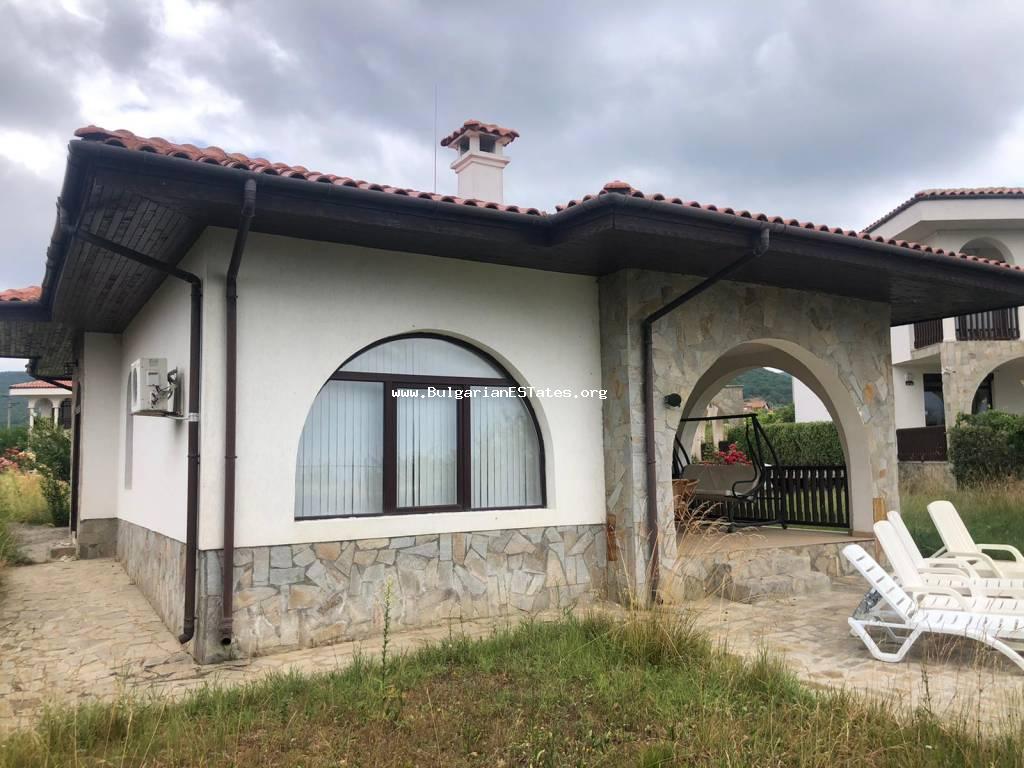 For sale is a house in the village of Kosharitsa, only 6 km from the popular resort of Sunny Beach and the sea, 35 km from the city of Bourgas, Bulgaria!
