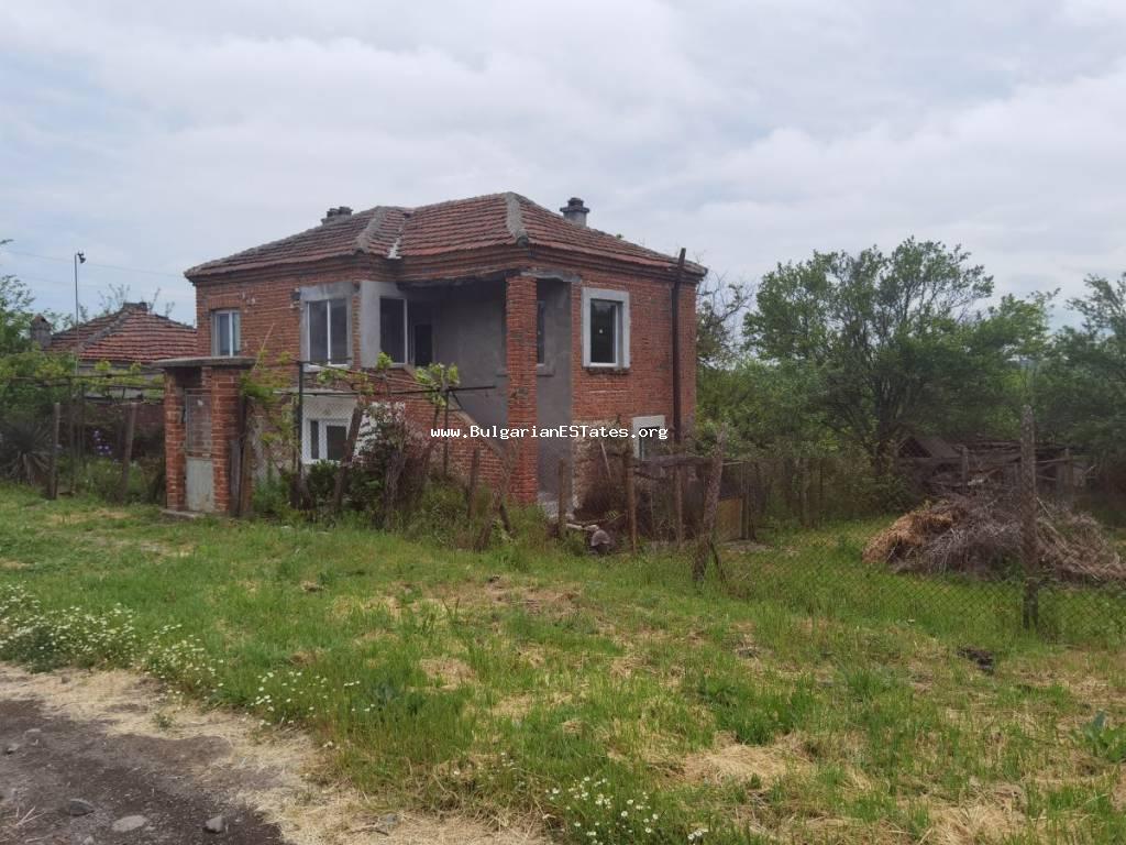For sale is a renovated house in the village of Drachevo, only 25 km from the city of Burgas and the sea, Bulgaria.