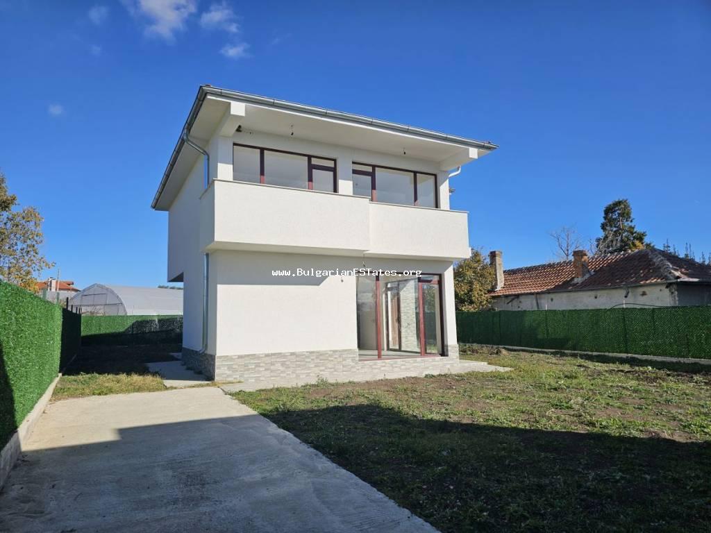 The company “Bulgarian Estates” offers you for sale a house in the town of Kableshkovo, only in 6 km from the sea, Bulgaria!