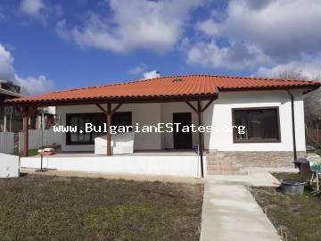 Купете нова къща в село Велика, само на 4 км от морето, България!!!