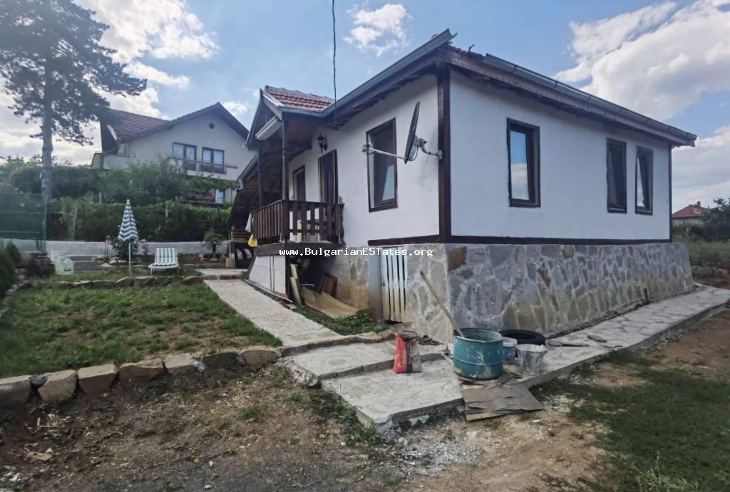 Partially renovated house for sale in the village of Pismenovo, only 7 km from the beaches of Primorsko, Bulgaria!!!