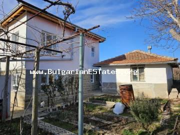 We offer for sale a renovated two-storey house in the village of Zornitsa, only 46 km from the city of Burgas and the sea! For sale is a renovated house 46 km from Burgas, Bulgaria!